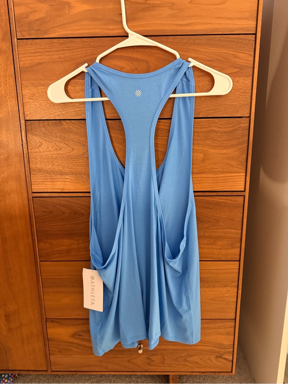 Athleta WITH EASE SPORT RACERBACK TANK
CAMISOLE DOS NAGEUR SPORT WITH EASE